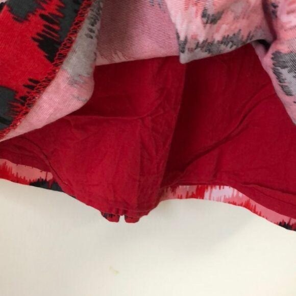 GapKids XS Floral Patterned Sleeveless Dress With Red & Pink Abstract Rose Print - Picture 4 of 6